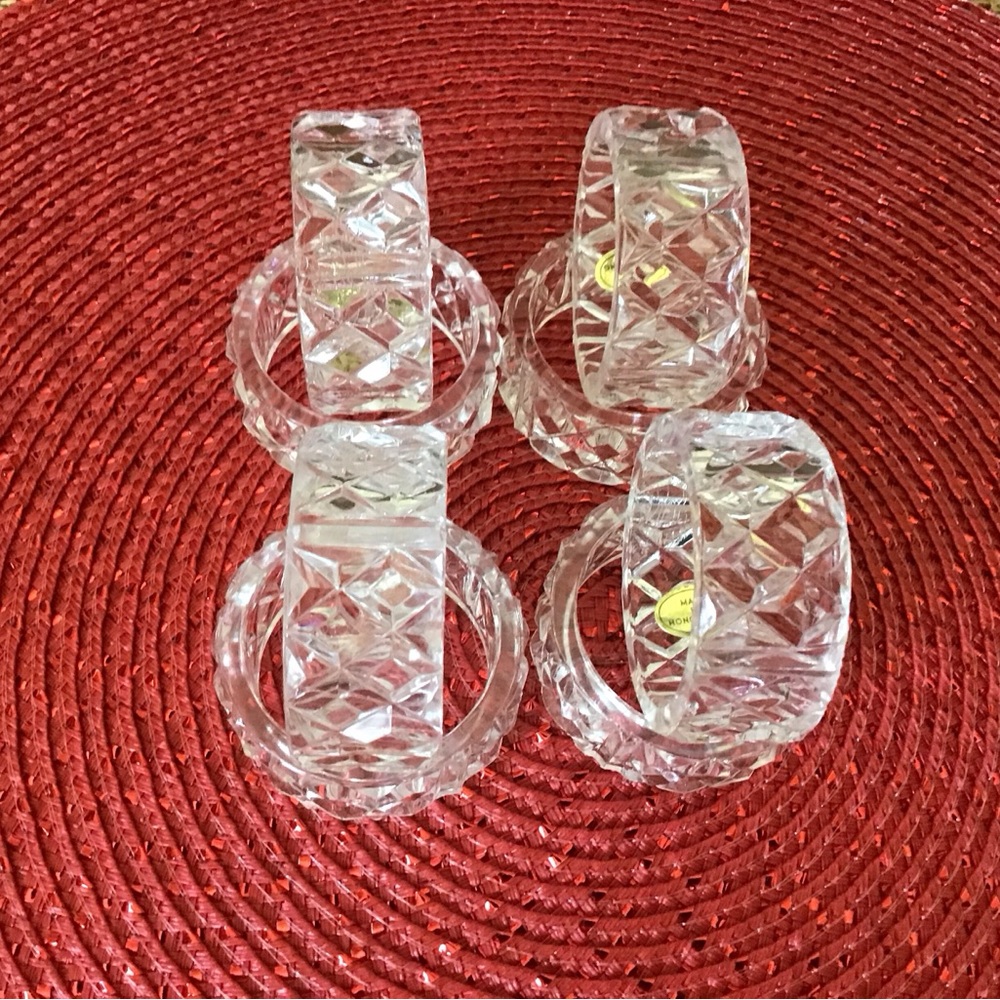Vintage 80’s Diamond Pattern Acrylic Napkin Rings